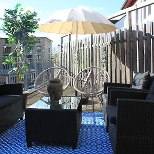 R B Family - 108 Qm Mit Dachterrasse - Badewanne & Dusche - Kostenloses Parken - 2 Schlafzimmer Hamburg